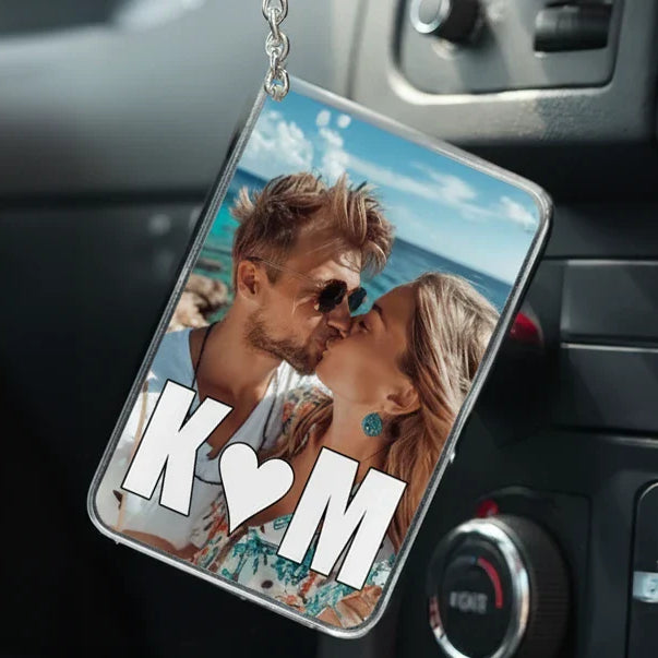 Ten prezent ludzie noszą codziennie – dlaczego breloczki wygrywają z innymi upominkami?