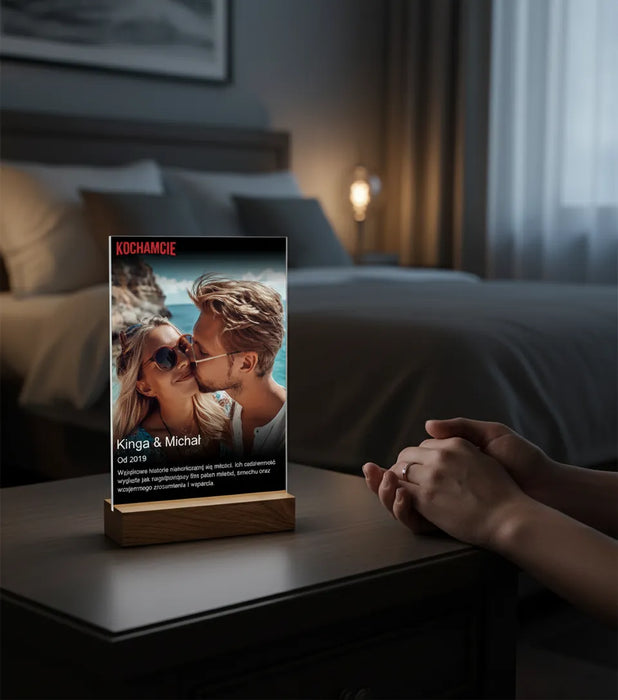 Nasz własny film - Prezent dla zakochanych - Druk na szkle z podstawką - KochamCie.pl 