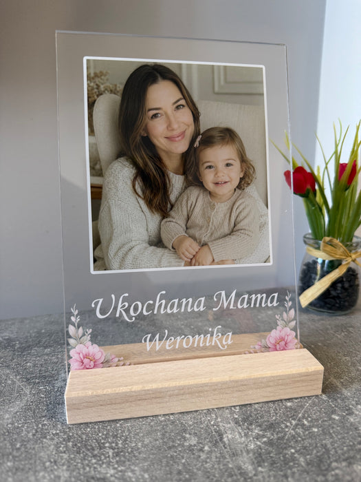 Ukochana Mama  - Prezent dla Mamy - Druk na szkle z podstawką - KochamCie.pl 