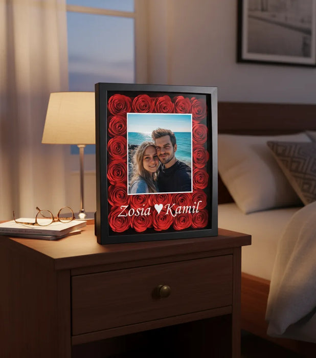 Zdjęcie i tekst - Prezent na każdą okazję - Ramka 3D z ręcznie wykonanymi różami - KochamCie.pl 